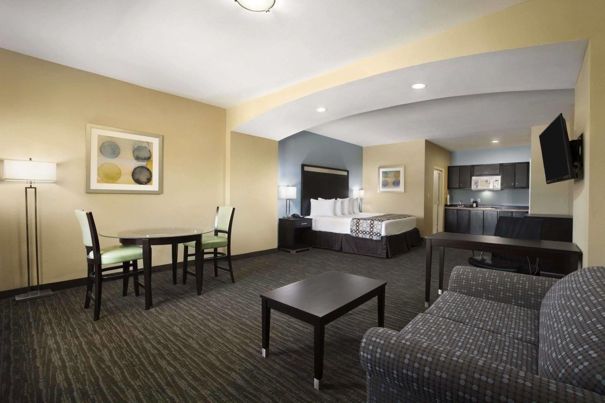 Days Inn Pearsall 외부 사진