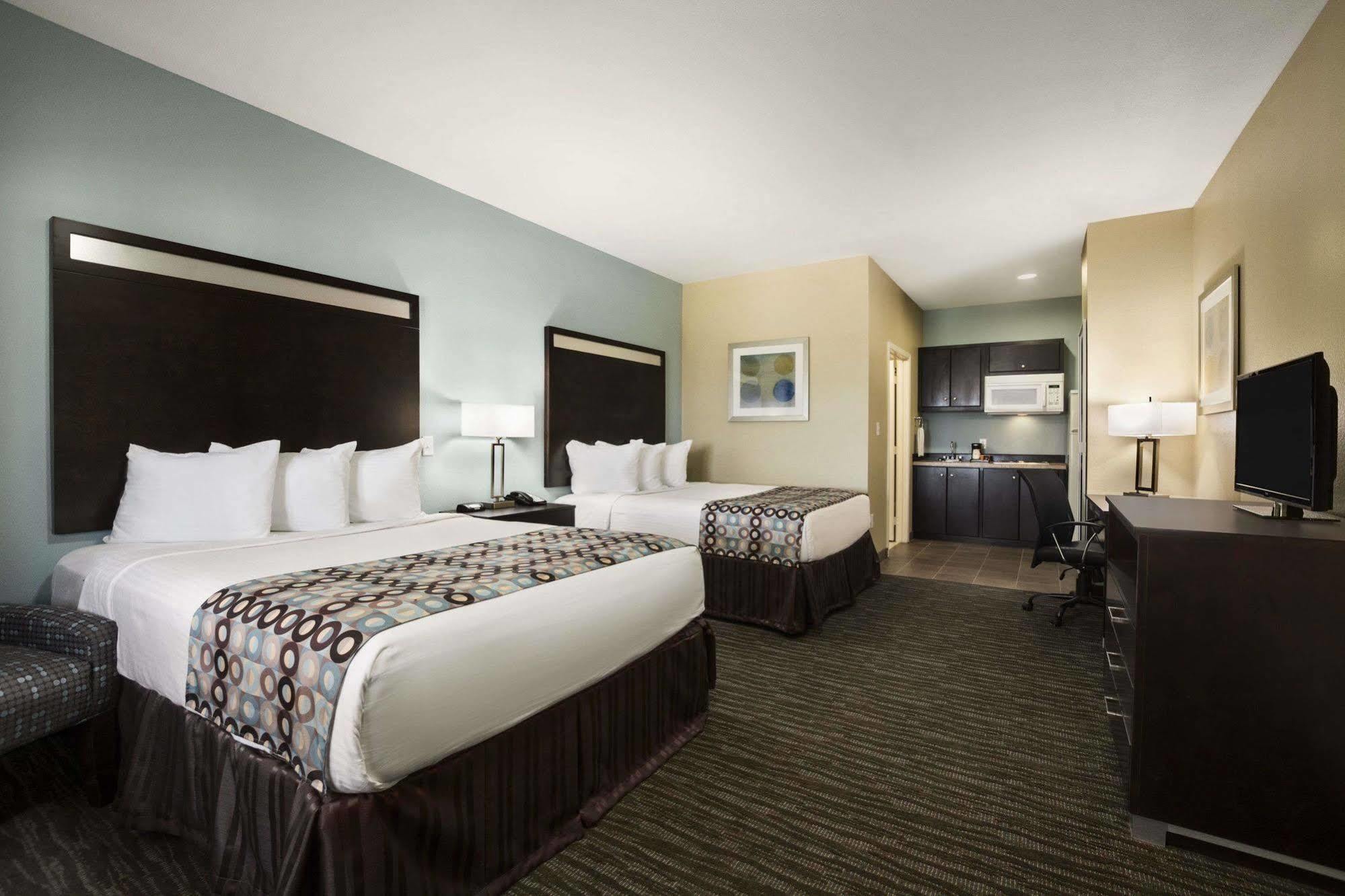 Days Inn Pearsall 외부 사진